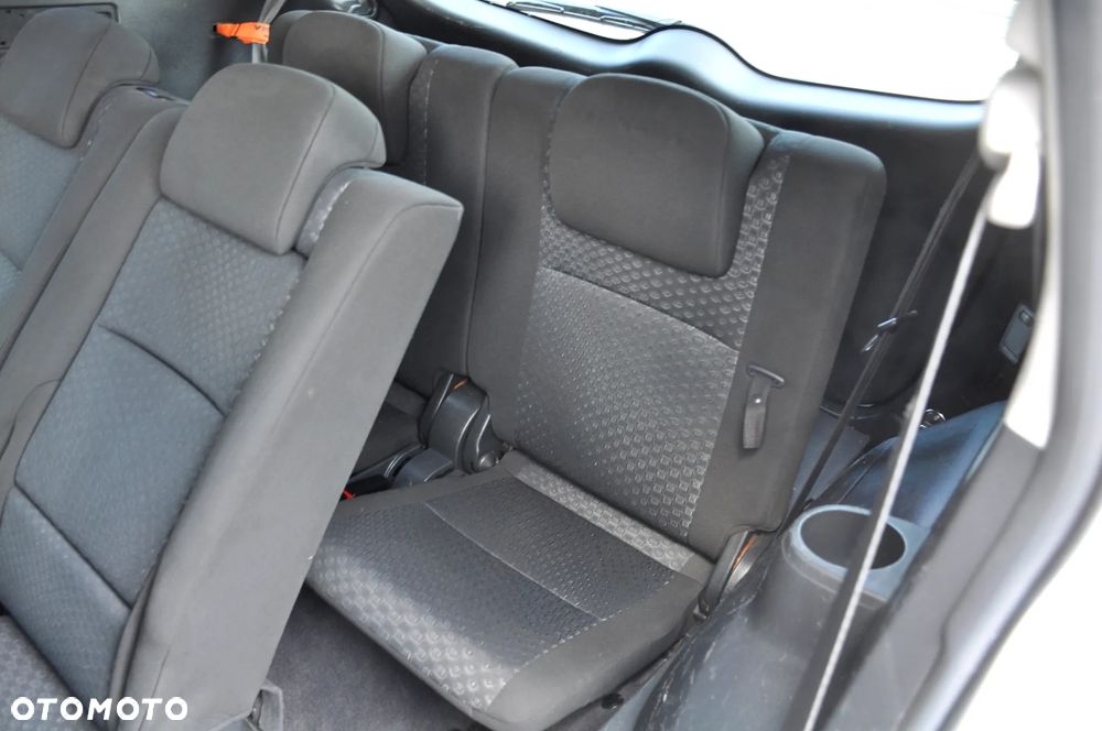 Toyota Verso 1.8 Premium EU5 7os - 25