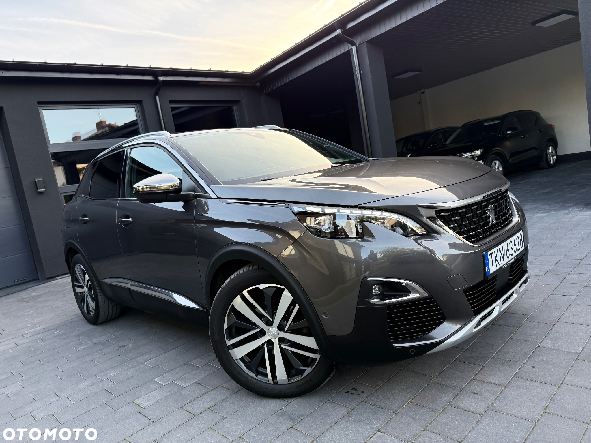 Peugeot 3008 BlueHDi 180 Stop & Start EAT6 GT - 2