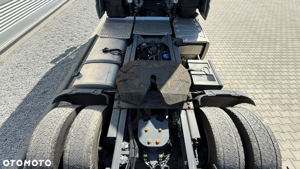 DAF XF 460 - 11