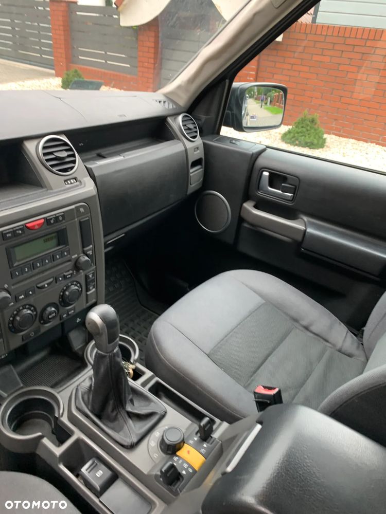 Land Rover Discovery III 2.7D V6 SE - 12
