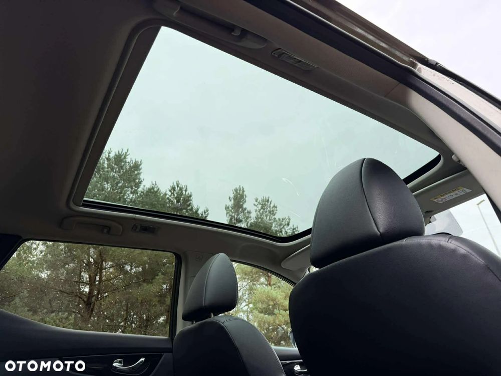 Nissan Qashqai 1.2 DIG-T Tekna - 23