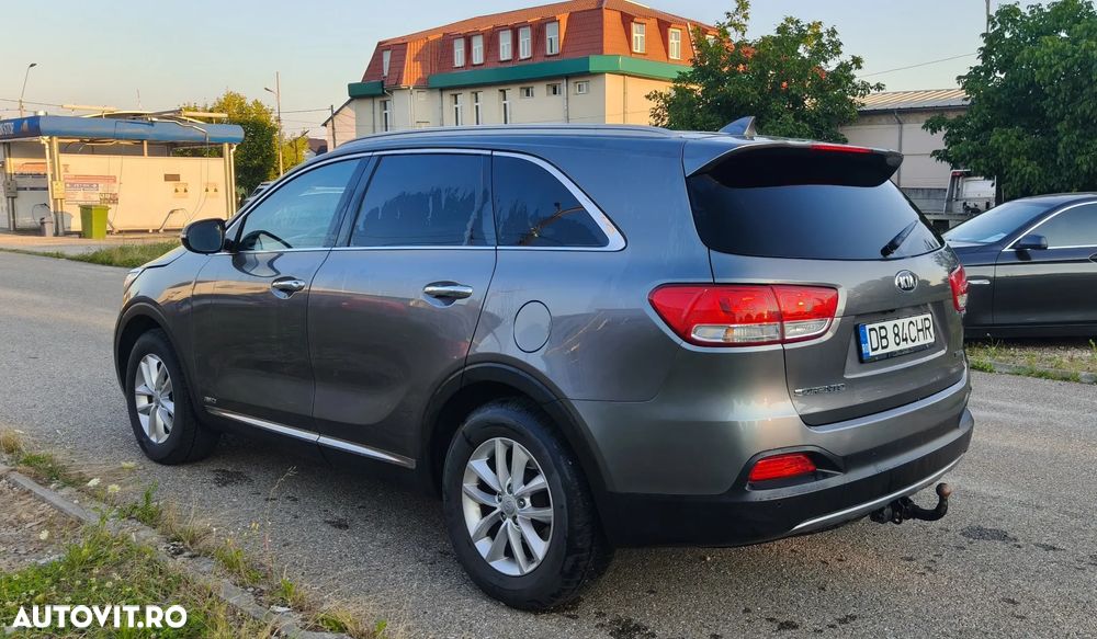 Kia Sorento 2.2 DSL 6MT 4x4 Cosmo - 3