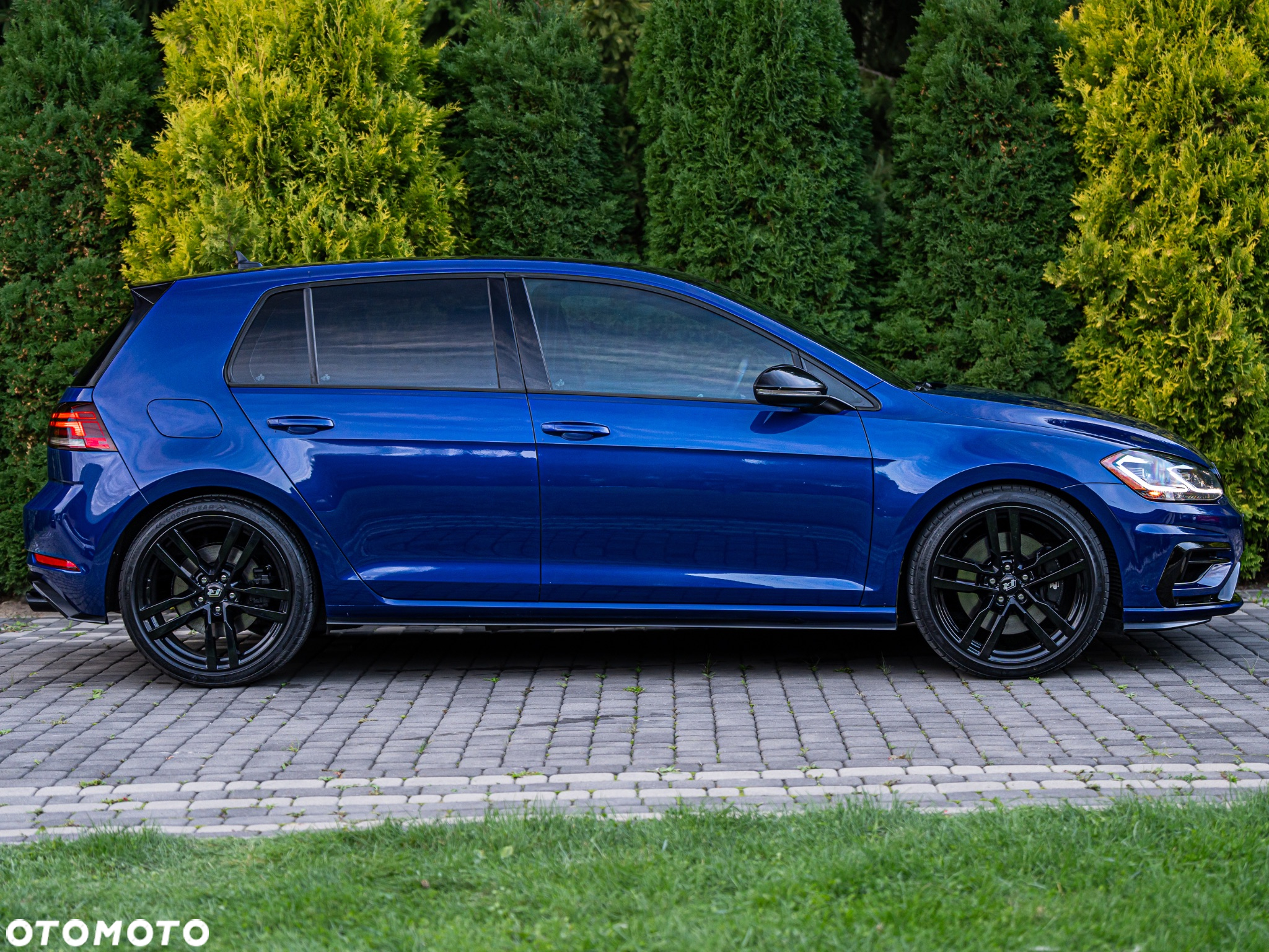 Volkswagen Golf - 5