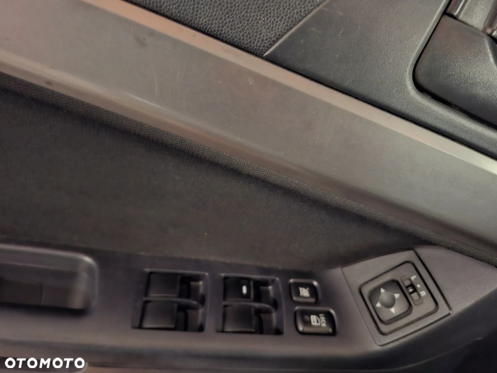 Mitsubishi Lancer 1.8 Invite - 17