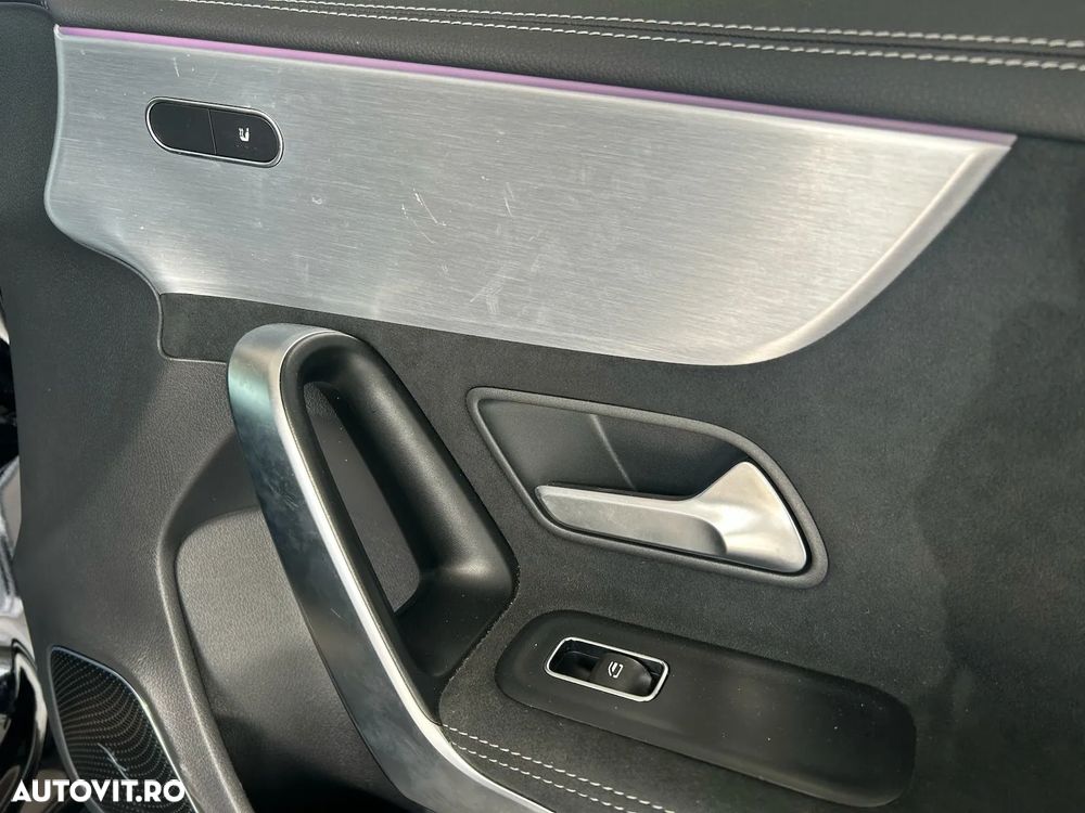 Mercedes-Benz A 250 e 8G-DCT Edition AMG Line - 12