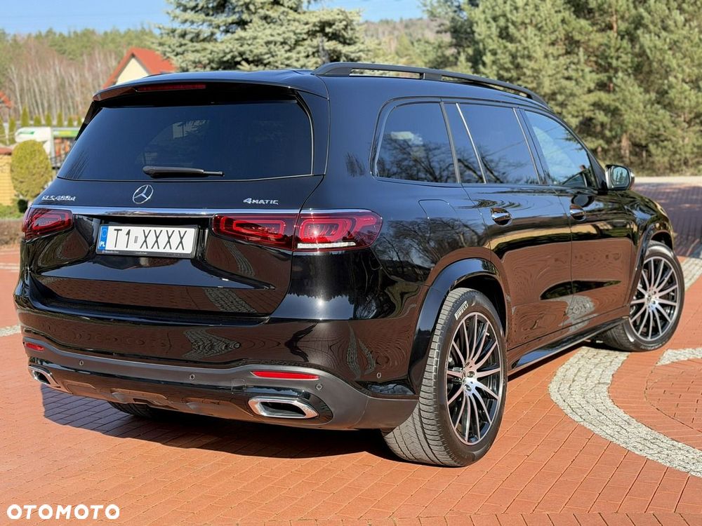 Mercedes-Benz GLS - 12