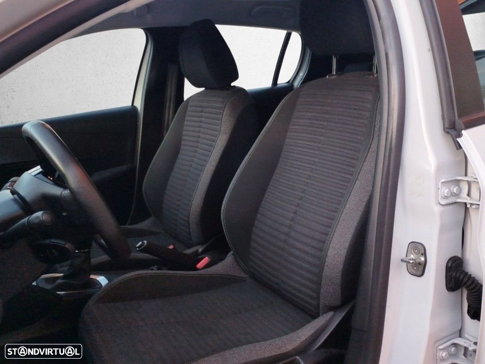 Peugeot 208 1.2 PureTech Active Pack - 9