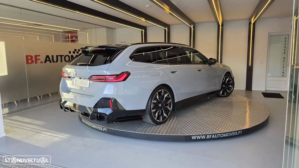 BMW i5 eDrive40 Pack Desportivo M Pro - 18