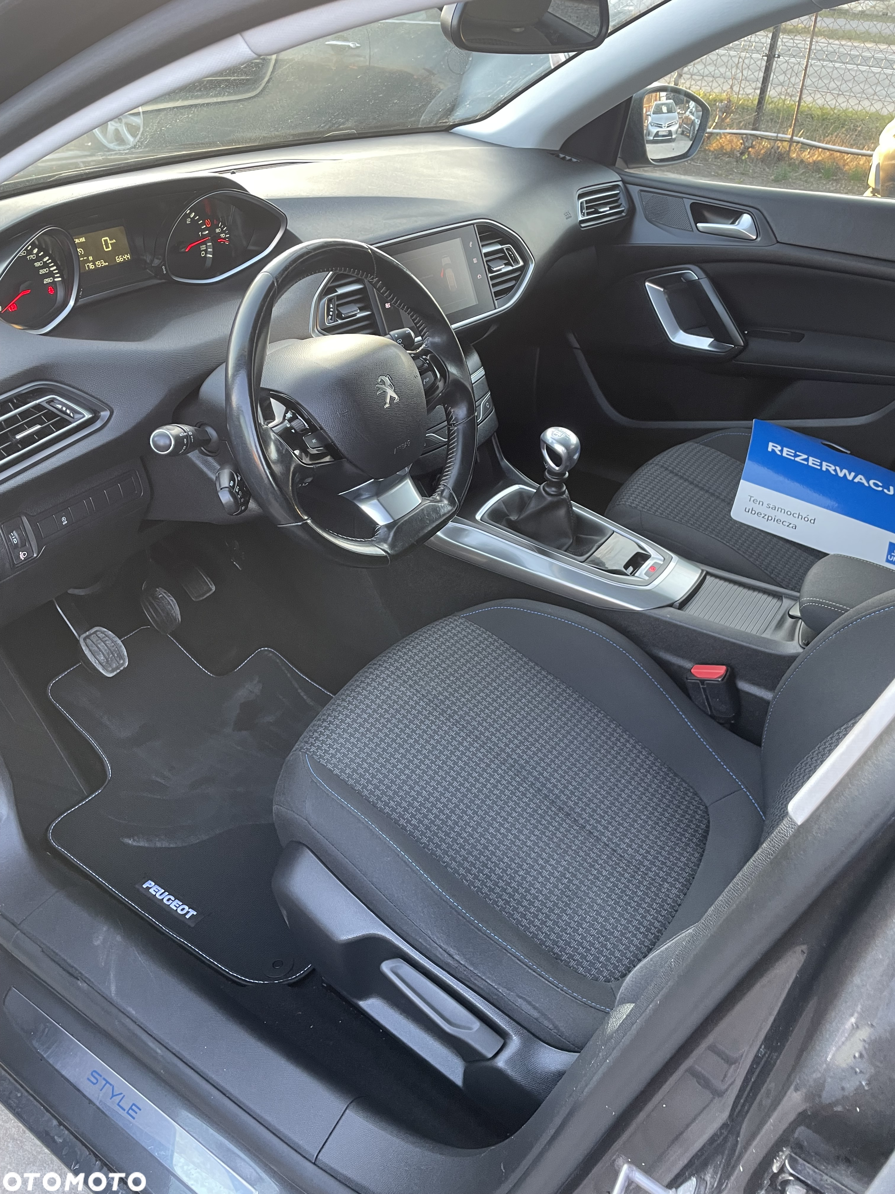 Peugeot 308 - 21