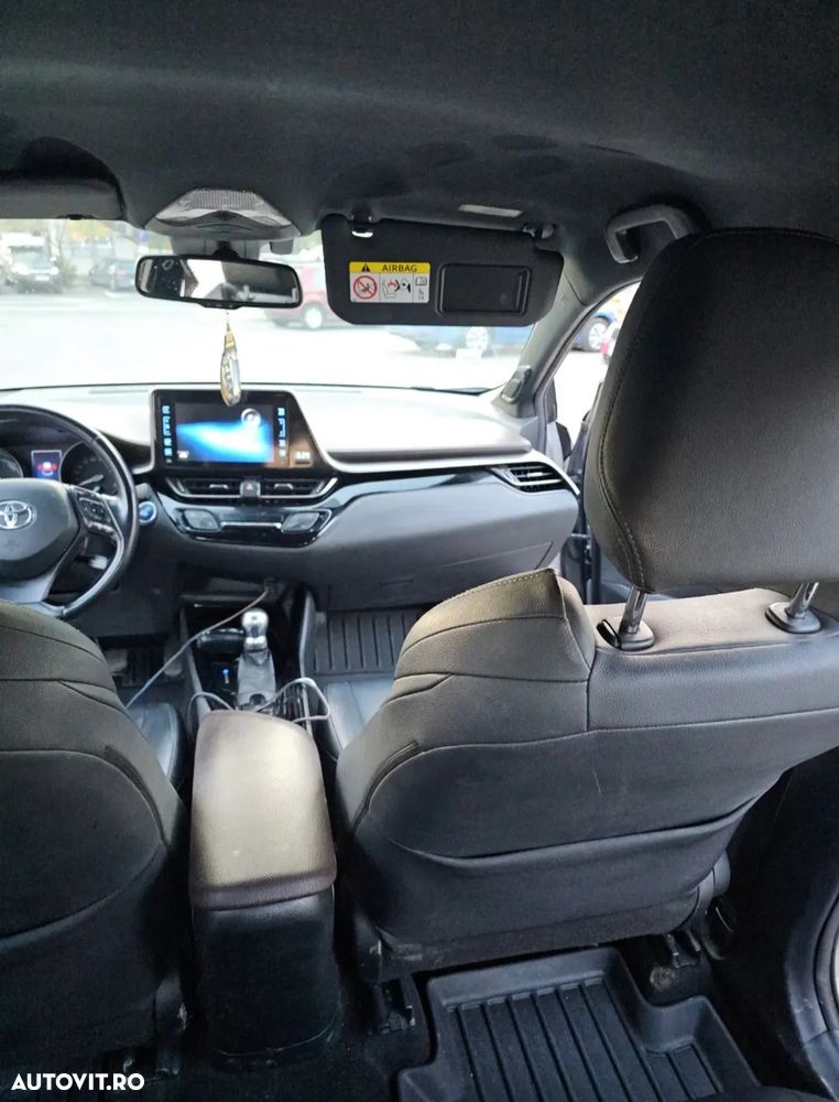 Toyota C-Hr 2017 photo 5