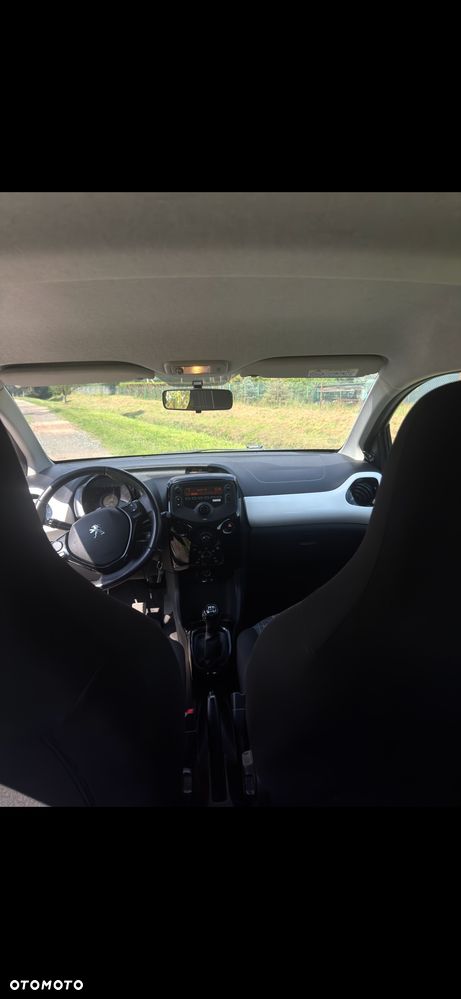 Peugeot 108 - 15