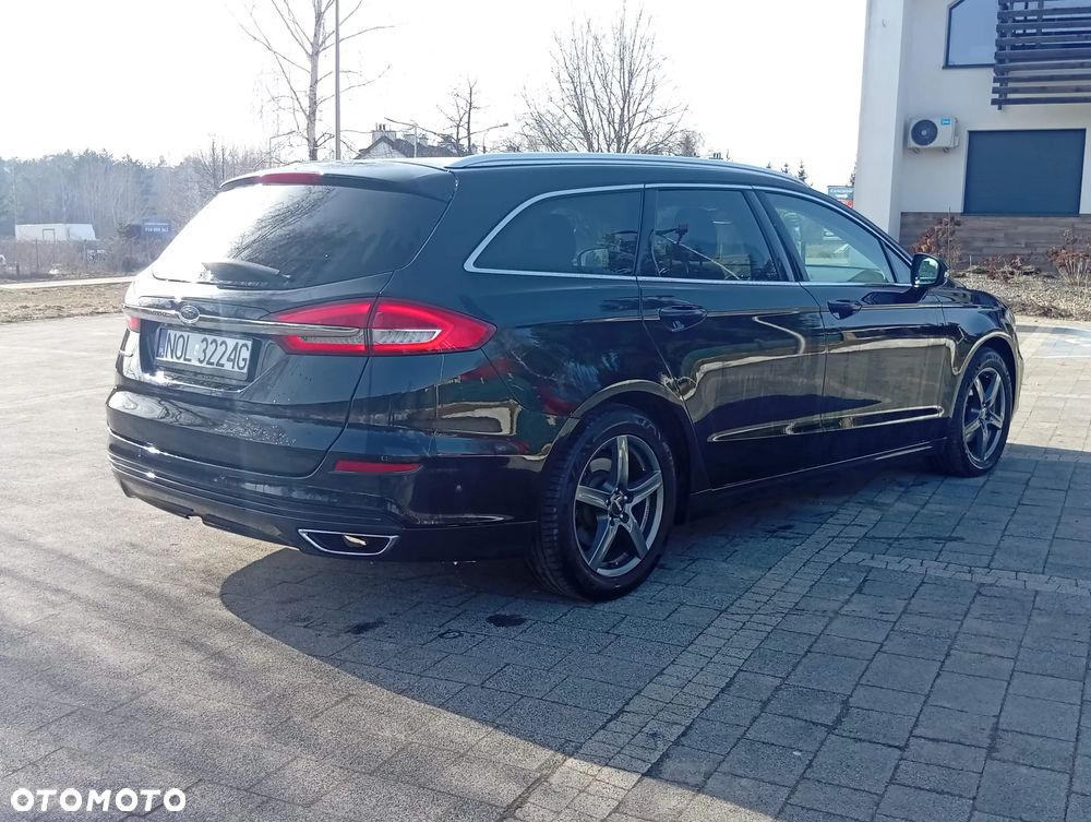 Ford Mondeo 2.0 EcoBlue Titanium - 12