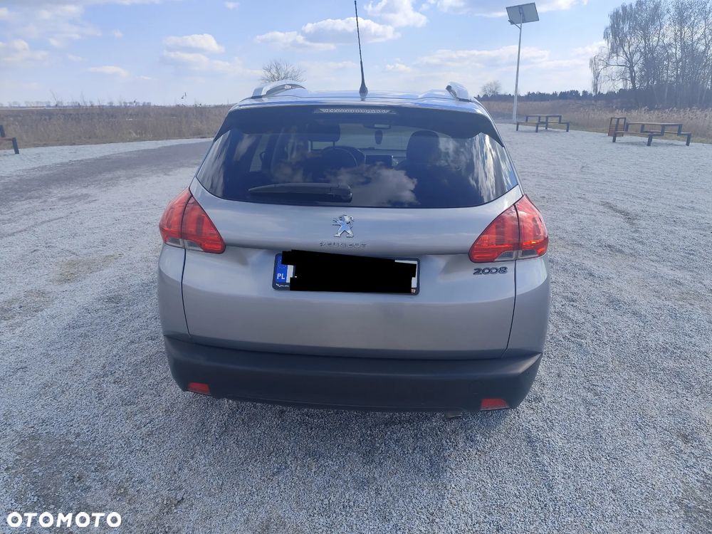 Peugeot 2008 1.6 VTi Allure - 4