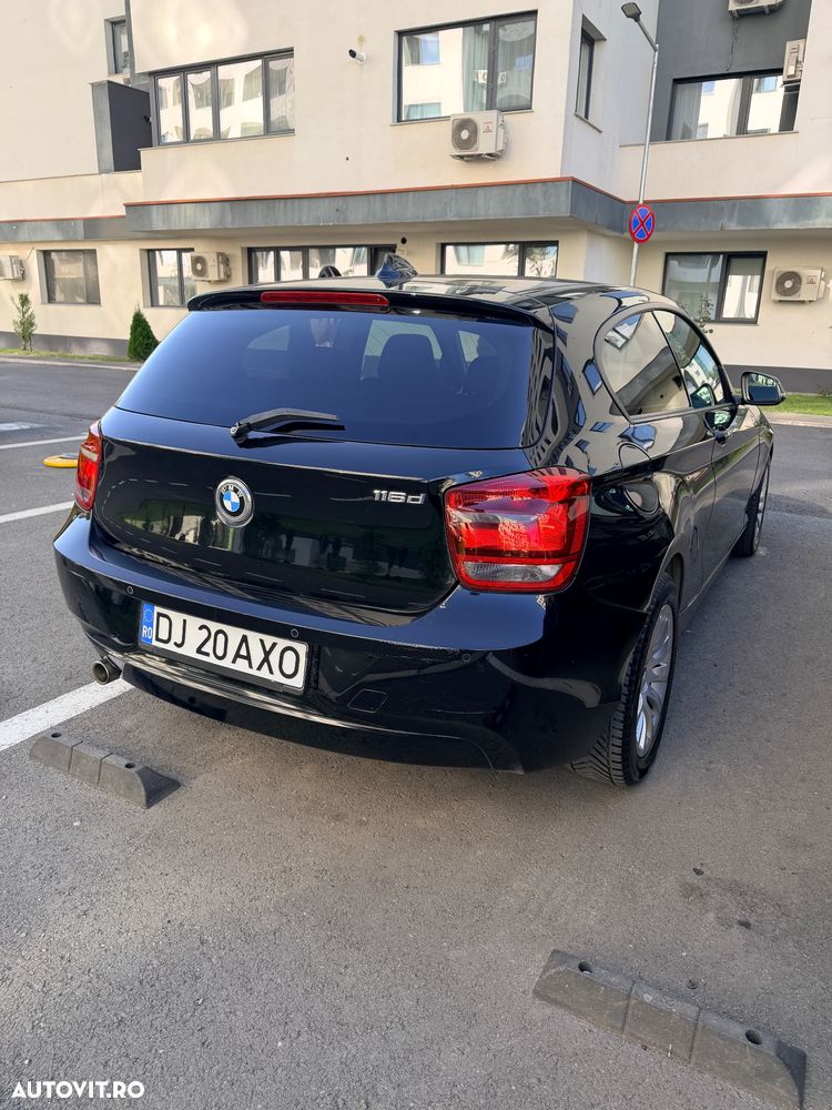 BMW Seria 1 - 2