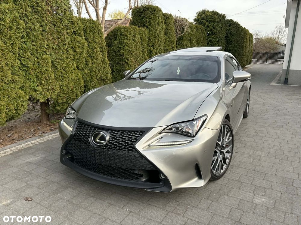 Lexus RC - 18