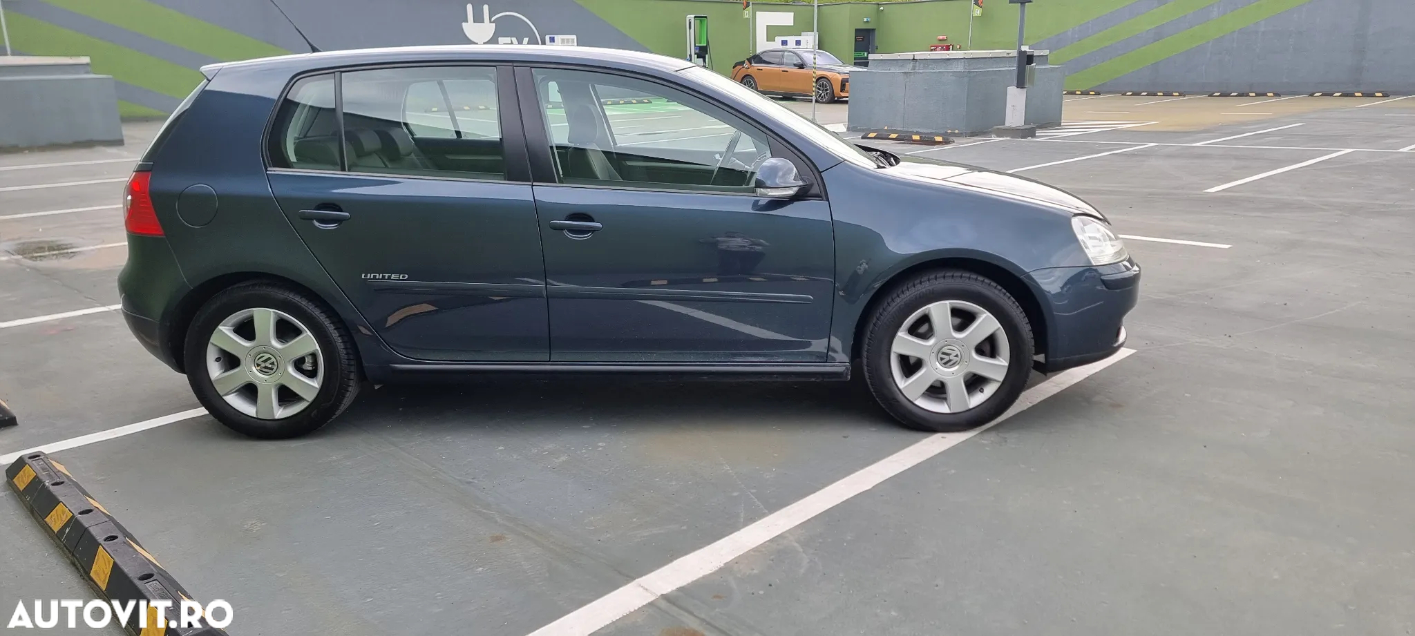 Volkswagen Golf 1.4 United - 4