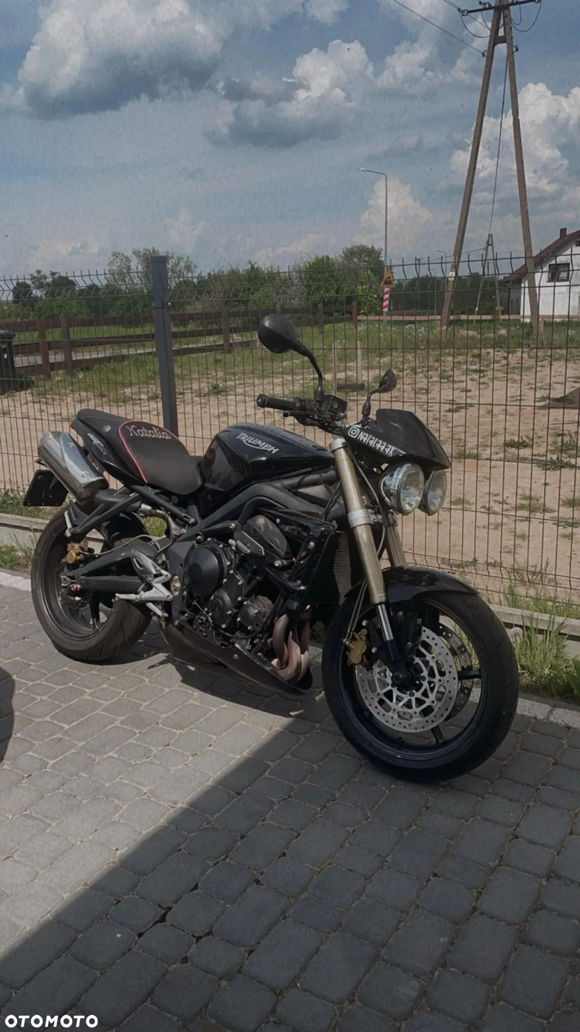 Triumph Street Triple - 17