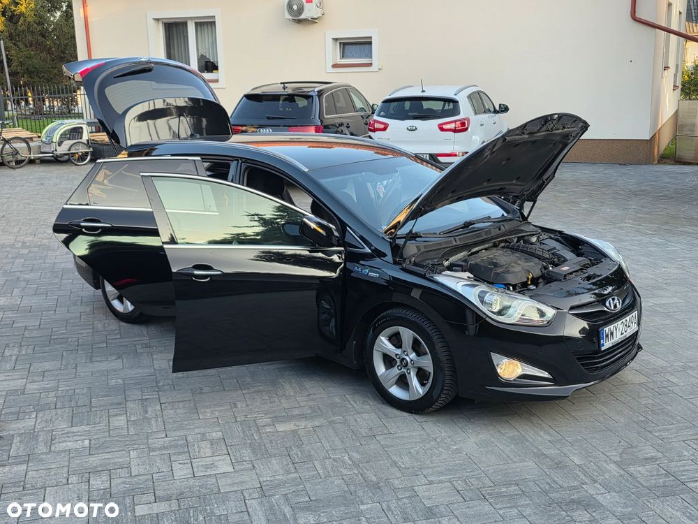 Hyundai i40 Kombi 1.7 CRDi Premium - 9