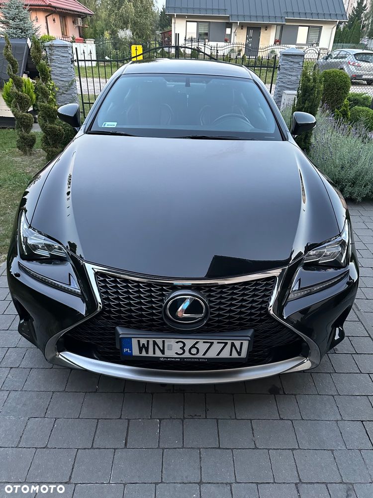 Lexus RC 200t / 300 F Sport - 23