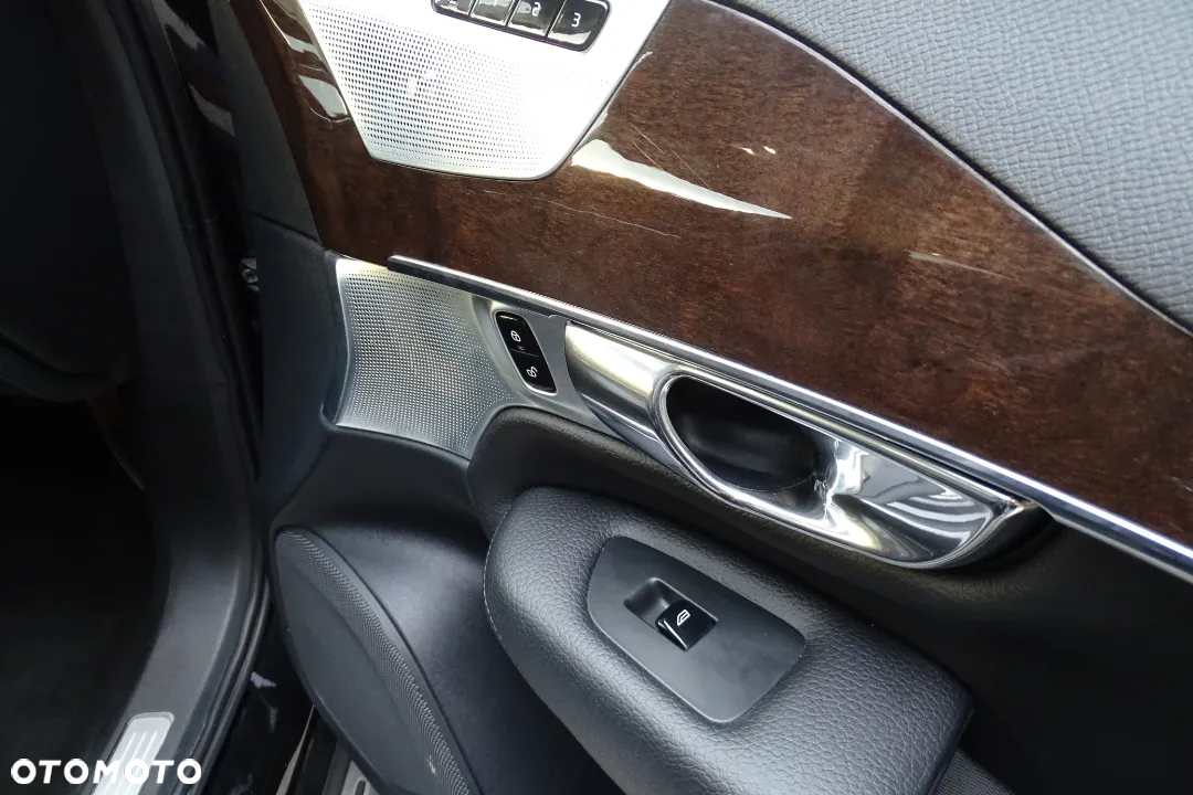 Volvo XC 90 T6 AWD R-Design 7os - 21
