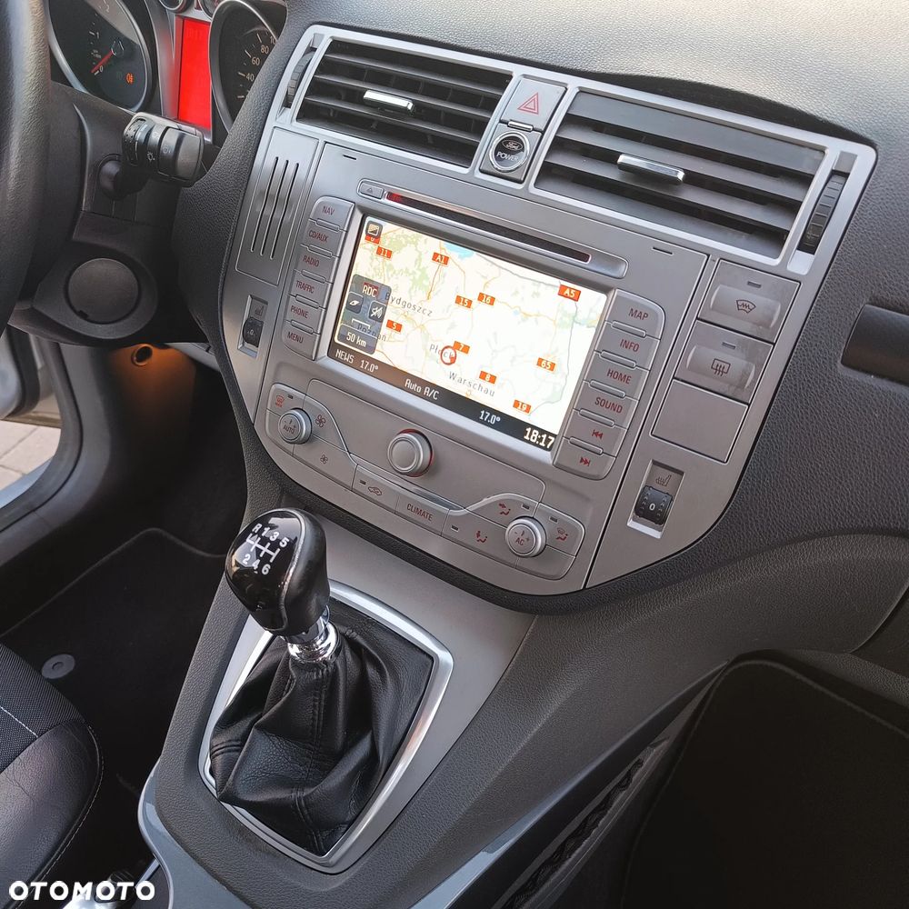 Ford Kuga 2.0 TDCi 2x4 Titanium - 26