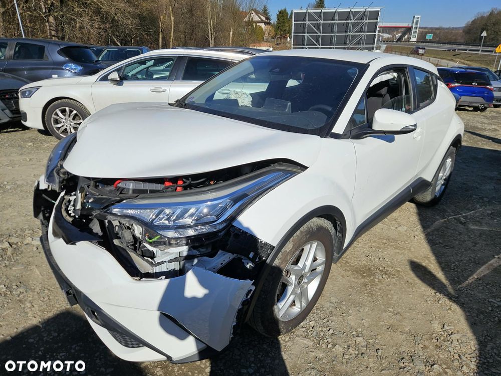 Toyota C-HR Business-Edition - 8