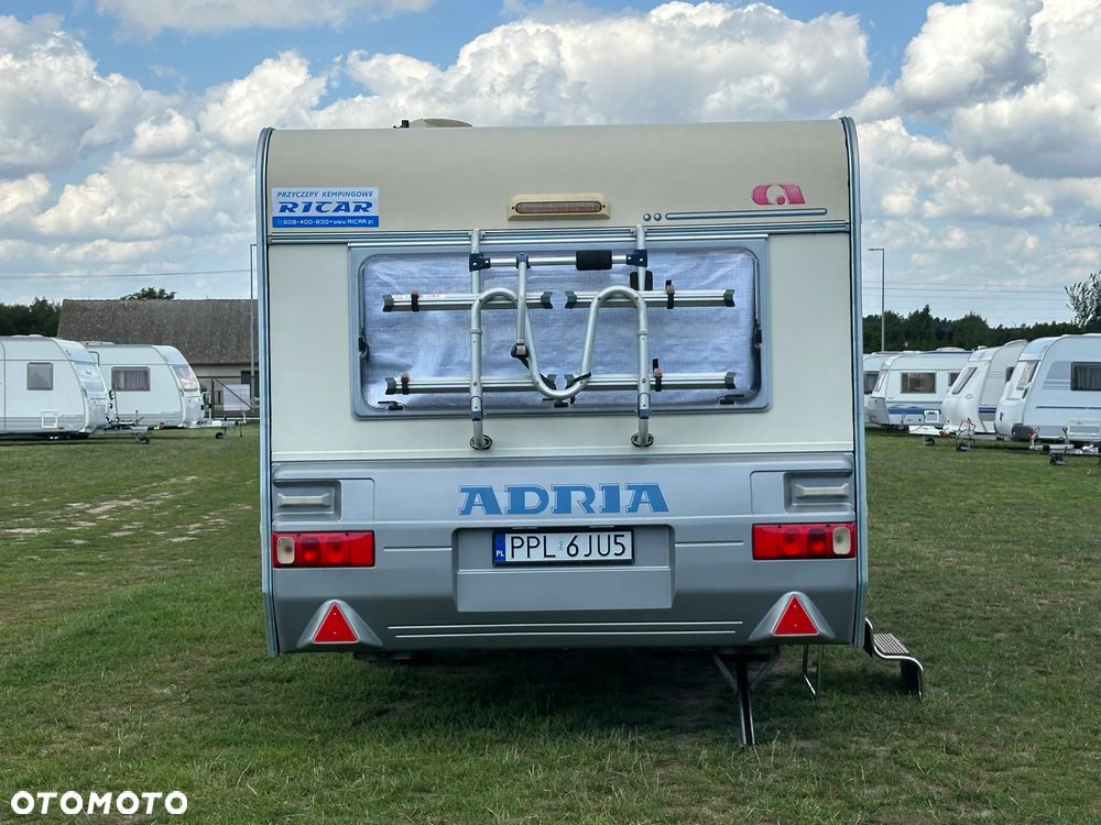 Adria UNICA 462 LU z napędem, markizą i bagażnikiem na rowery. - 4