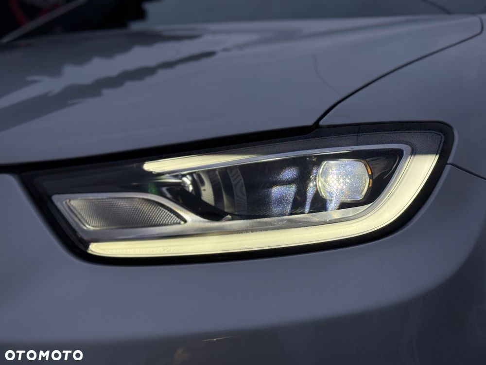 Chrysler Pacifica - 4