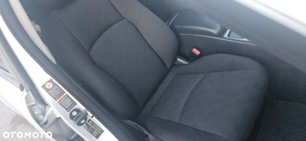 Mercedes-Benz Klasa C 180 Kompressor Automatik Avantgarde Sport Edition - 30