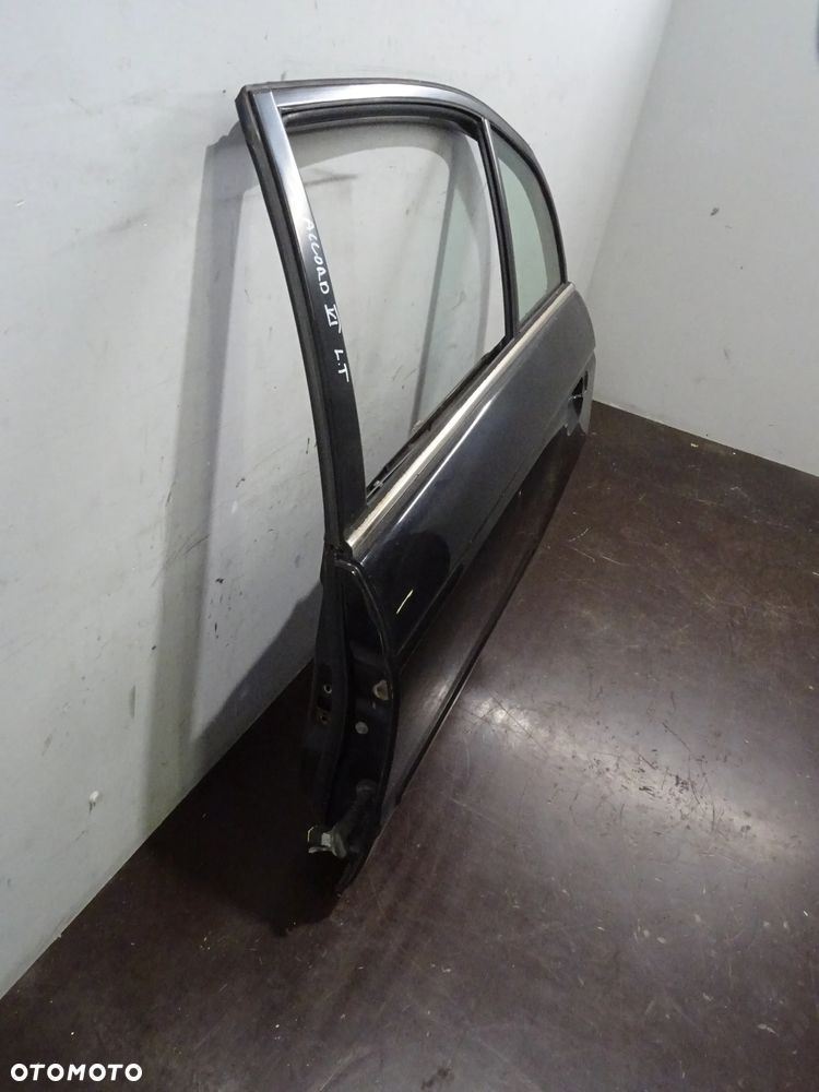 HONDA ACCORD VI DRZWI LEWE TYŁ - 2