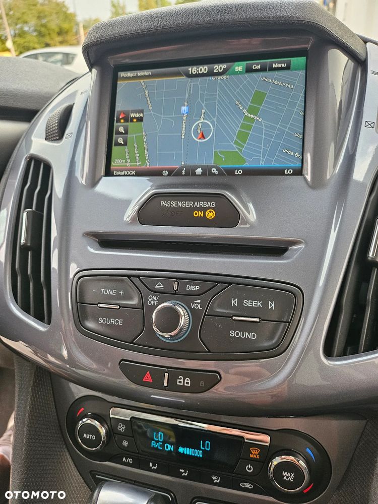 Ford Tourneo Connect Grand - 13