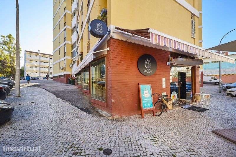 Mimoso estudio T1 junto C comercial e metro Olivais - Grande imagem: 2/16