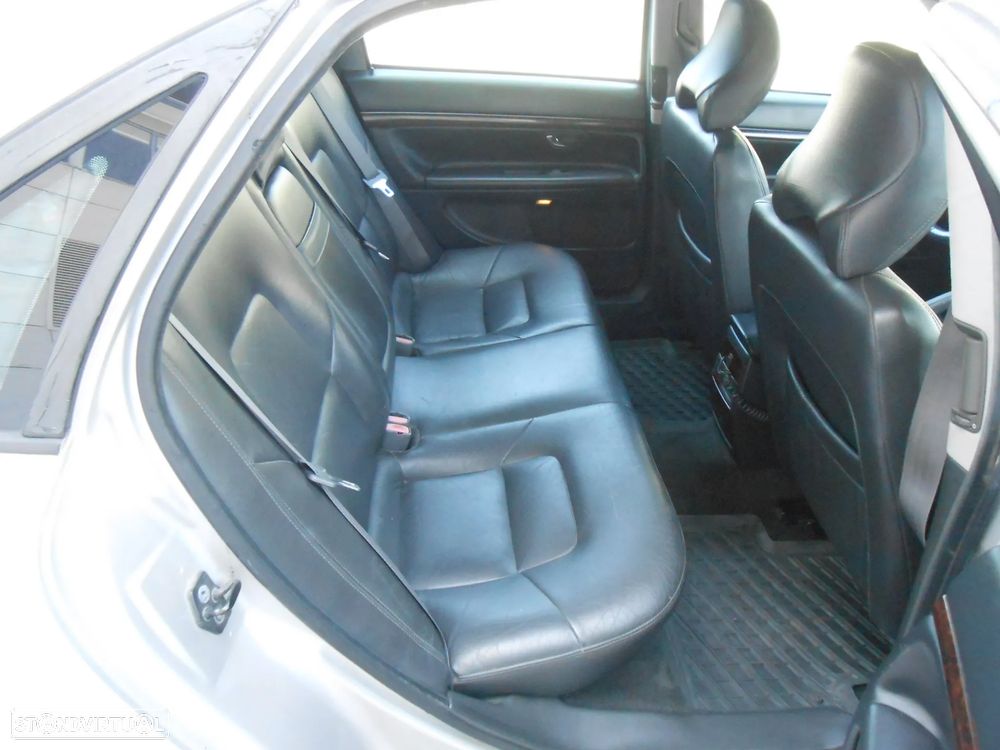 Volvo S80 2.0 T - 26