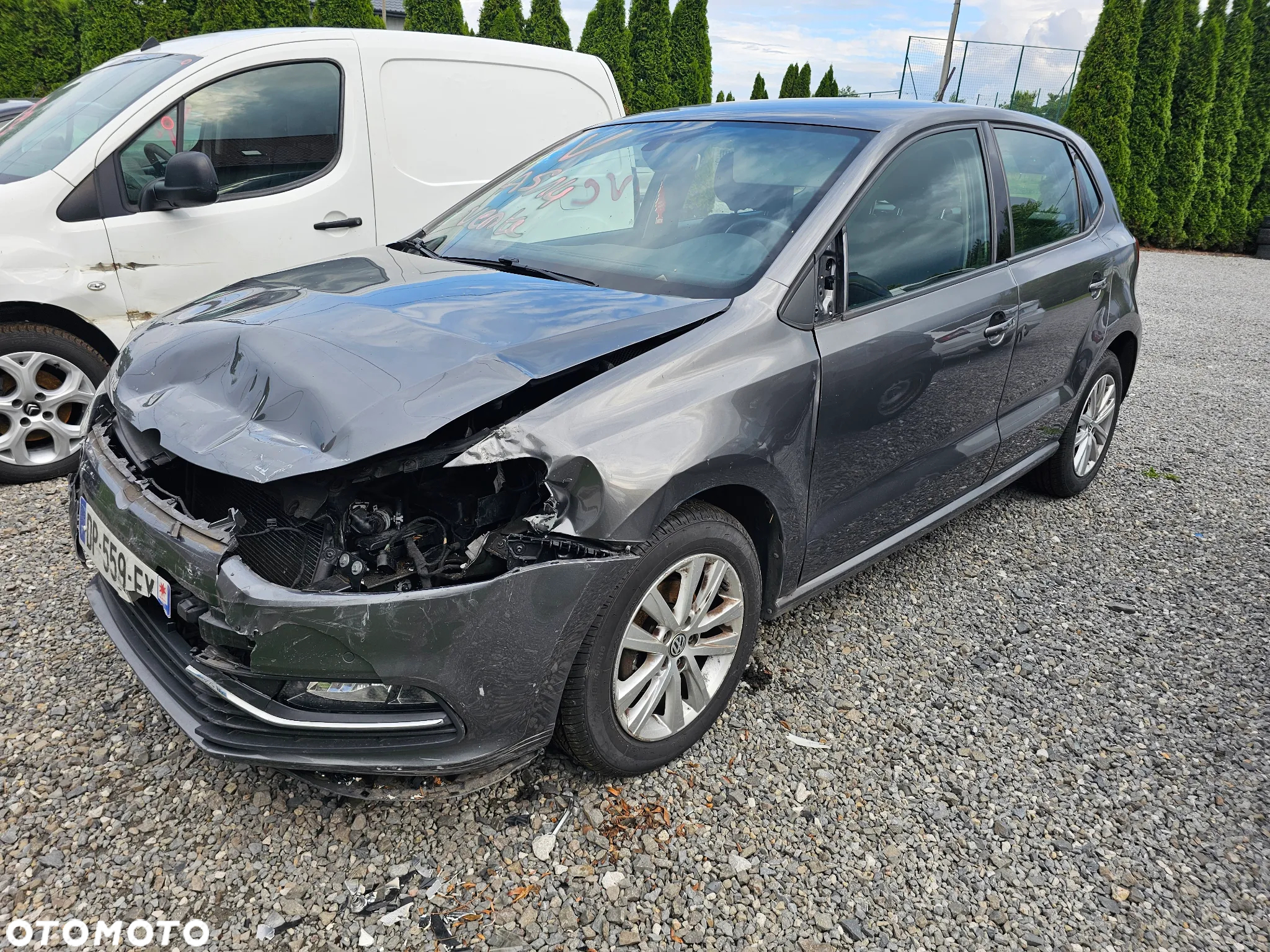 Volkswagen Polo 1.2 TSI Blue Motion Technology Lounge - 6