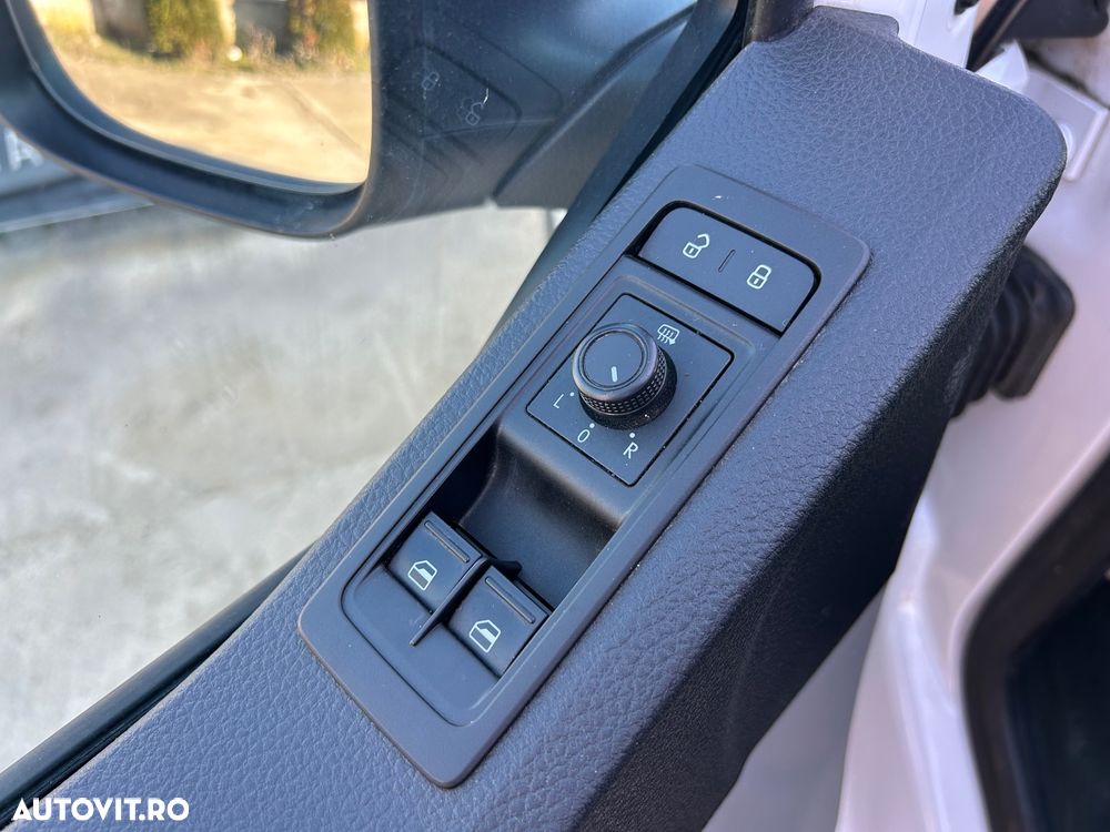 Volkswagen Transporter - 31