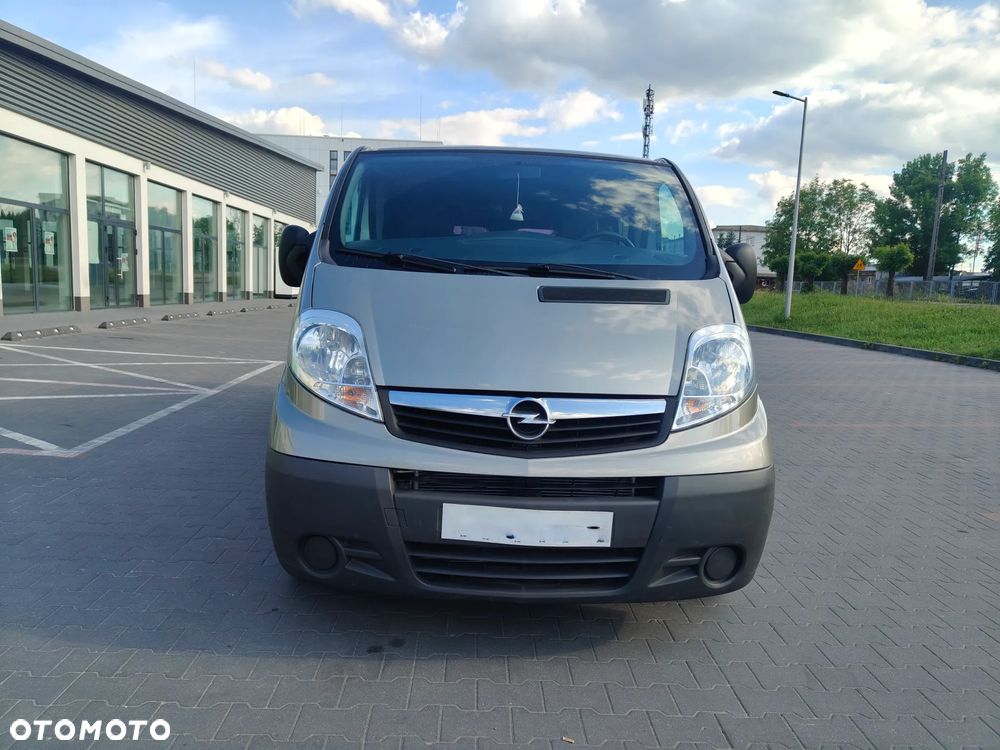 Opel Vivaro L2H1 2.9t - 2