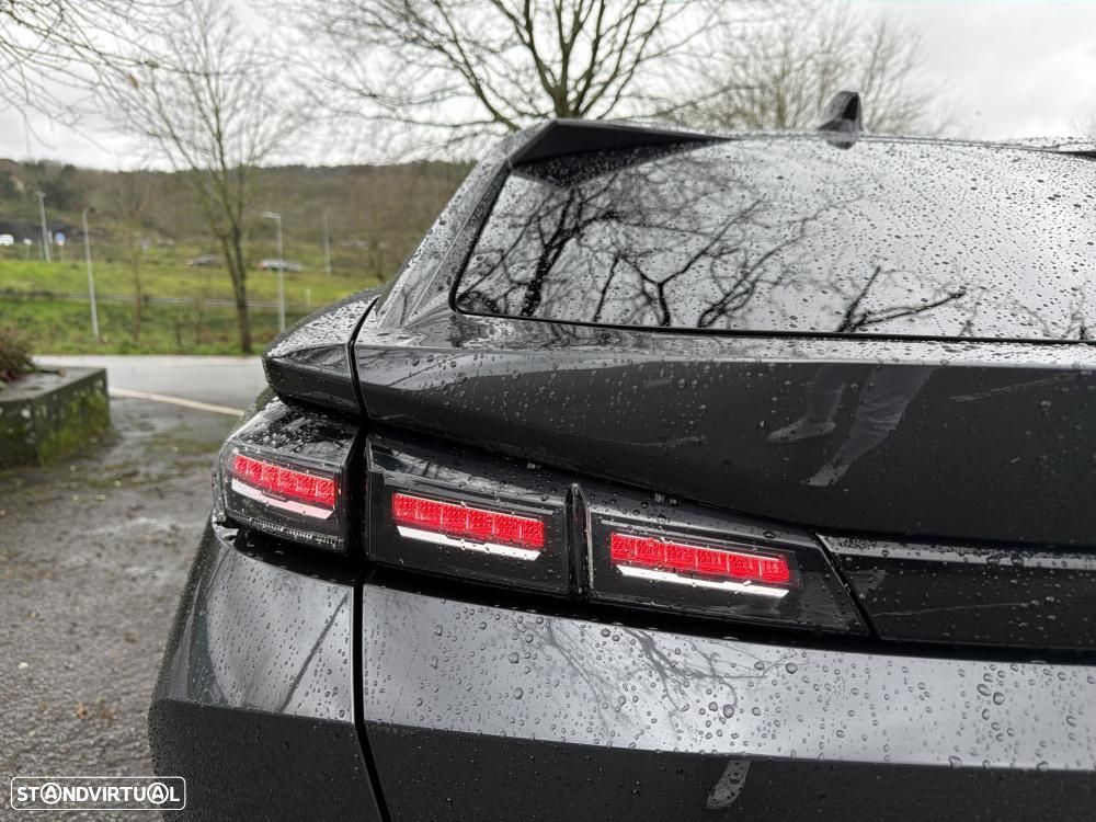 Peugeot 408 1.6 Hybrid Allure Pack e-EAT8 - 14