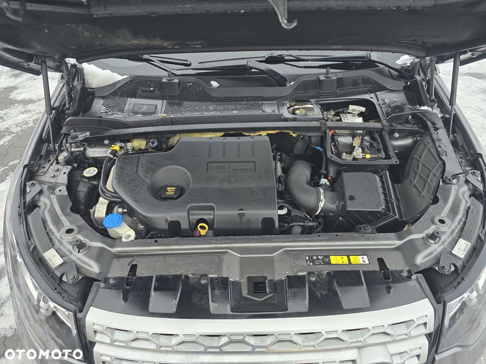 Land Rover Discovery Sport TD4 HSE Luxury - 17