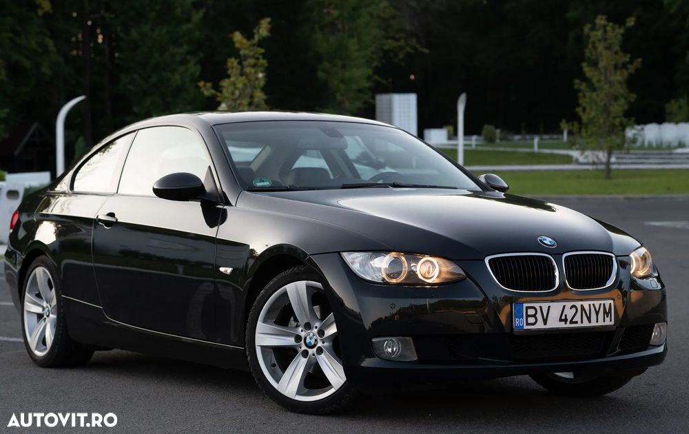BMW Seria 3 320i Aut. - 3