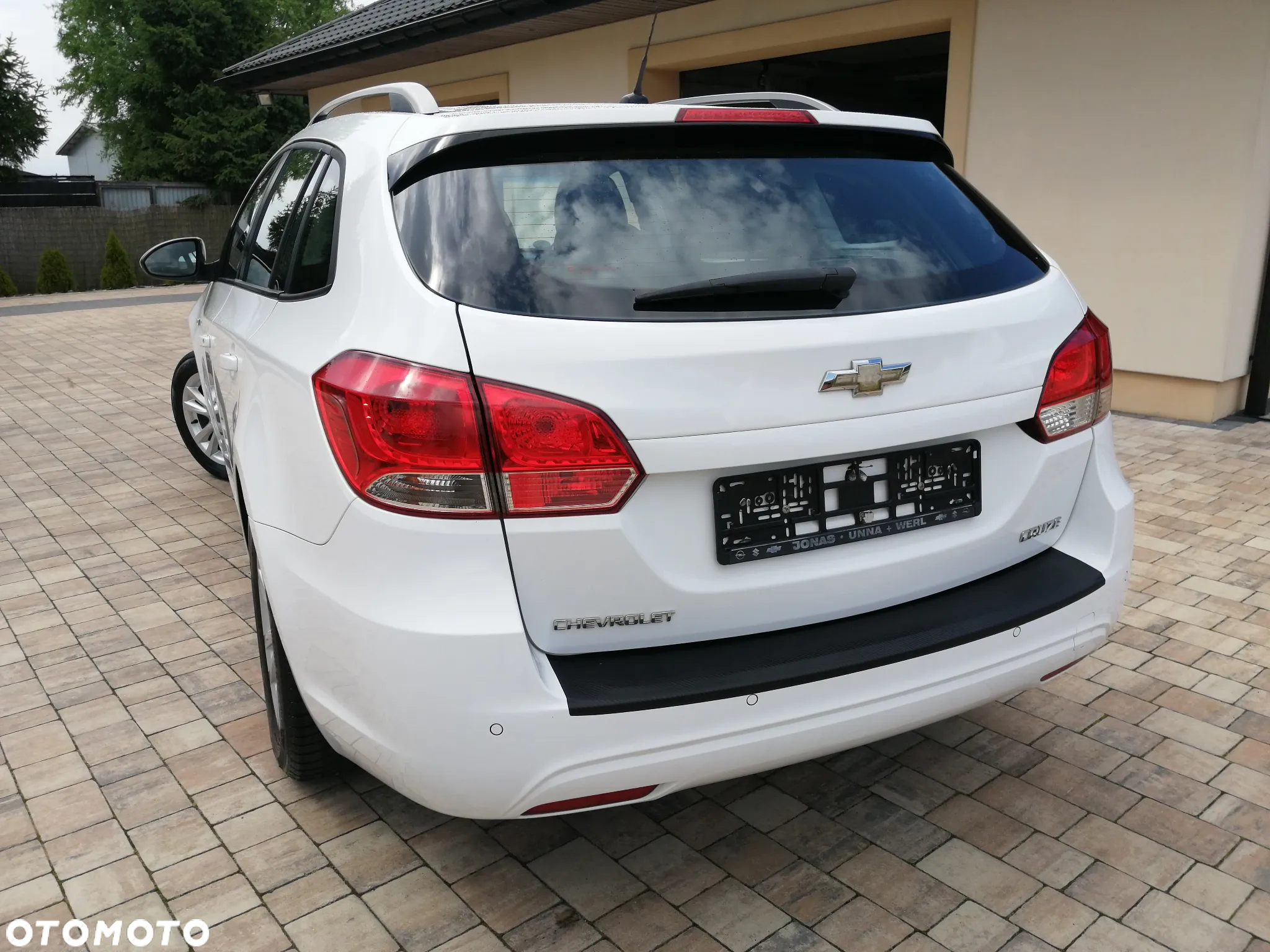Chevrolet Cruze Station Wagon 1.6 LS - 7