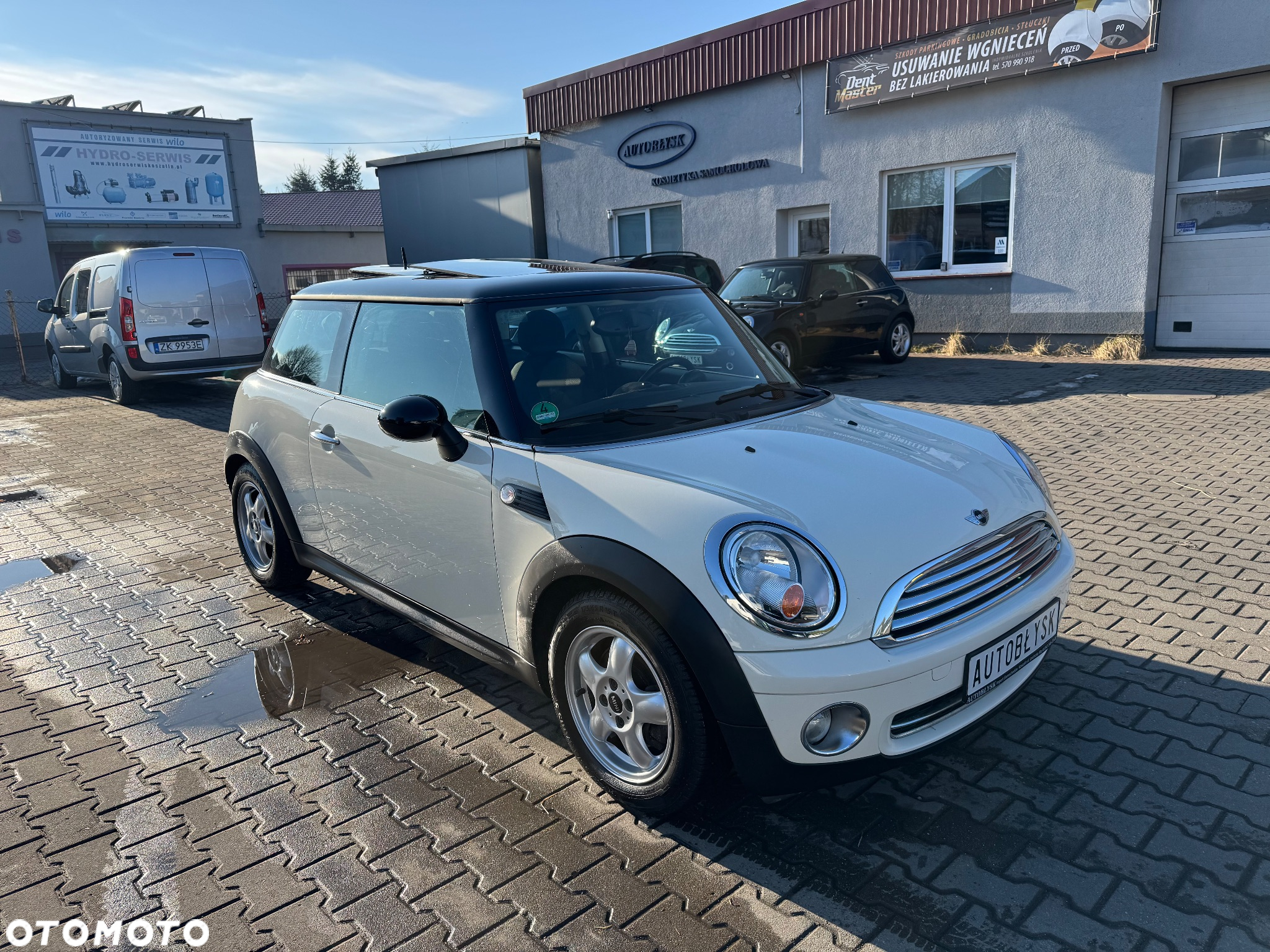 MINI ONE Standard - 14
