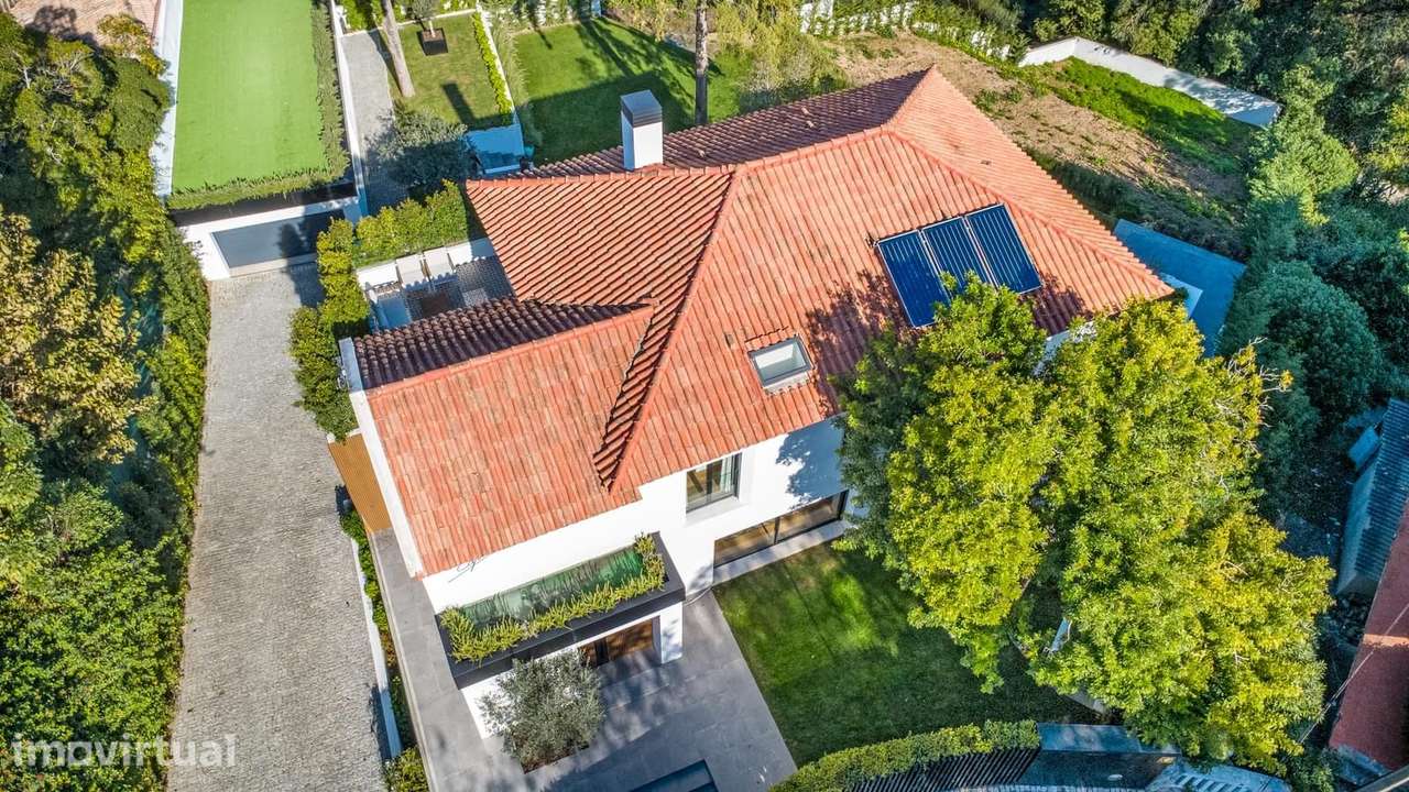 Moradia Isolada T5 com jardim, Estoril, Cascais - Grande imagem: 4/52