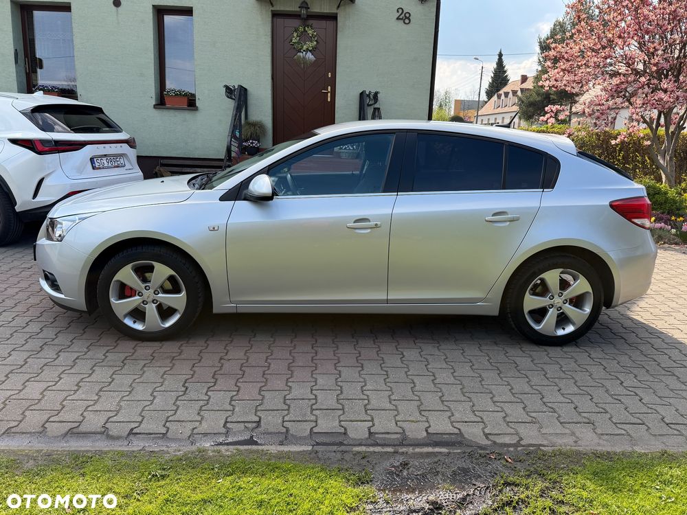 Chevrolet Cruze 1.8 LT+ - 2