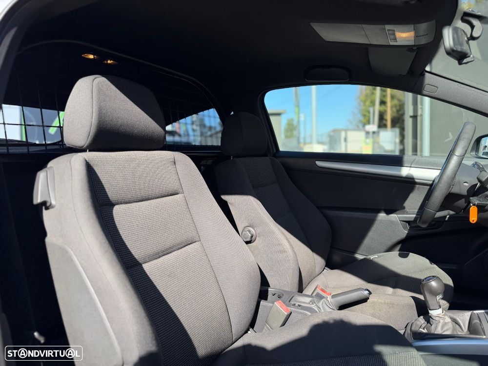 Opel Astra GTC 1.7 CDTI - 7