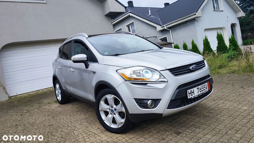 Ford Kuga 2.0 TDCi 4x4 Titanium - 27