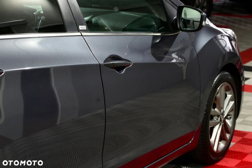 Hyundai i30 blue Kombi 1.6 CRDi DCT Passion - 39