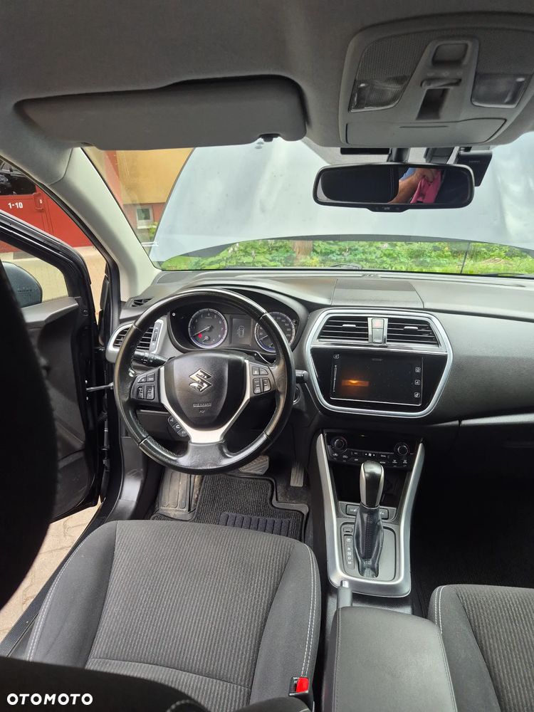 Suzuki SX4 S-Cross - 8