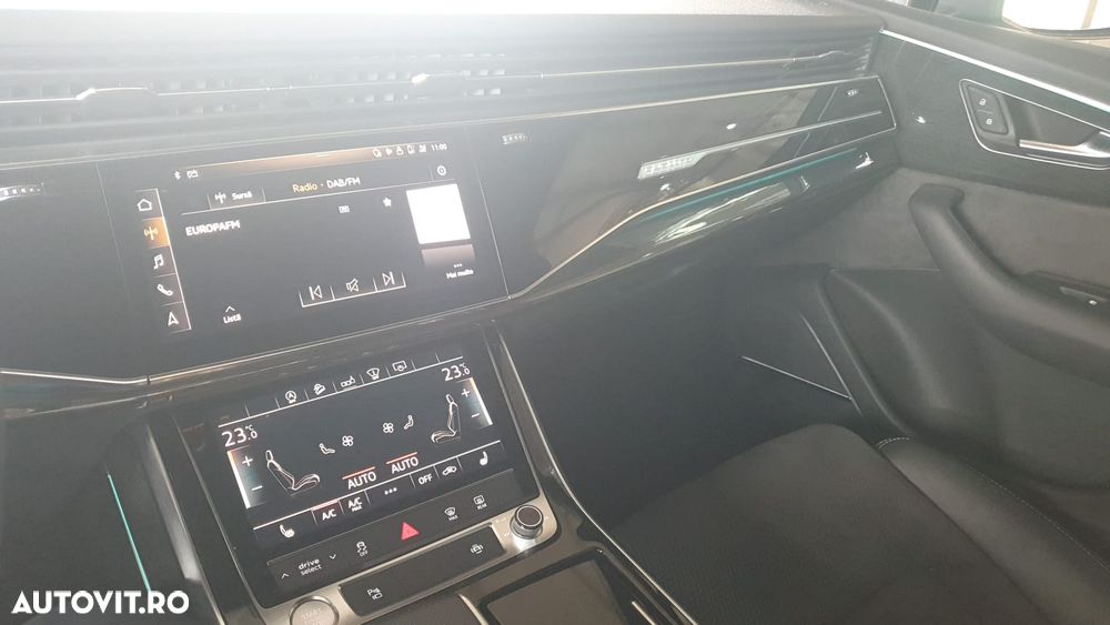 Audi Q7 - 11