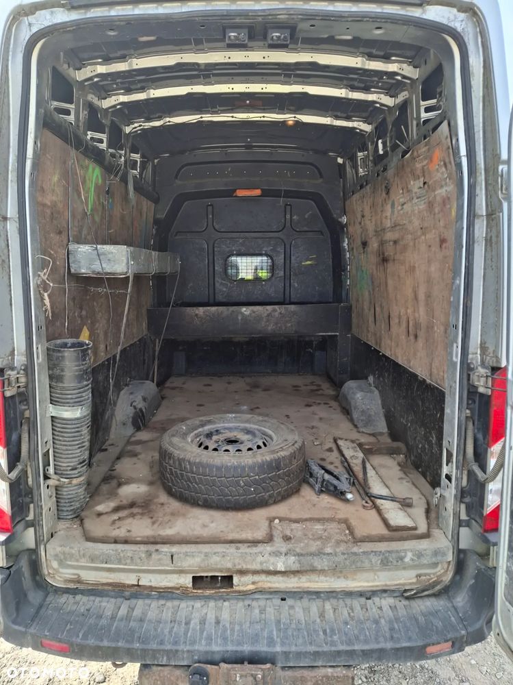 Ford Transit - 11