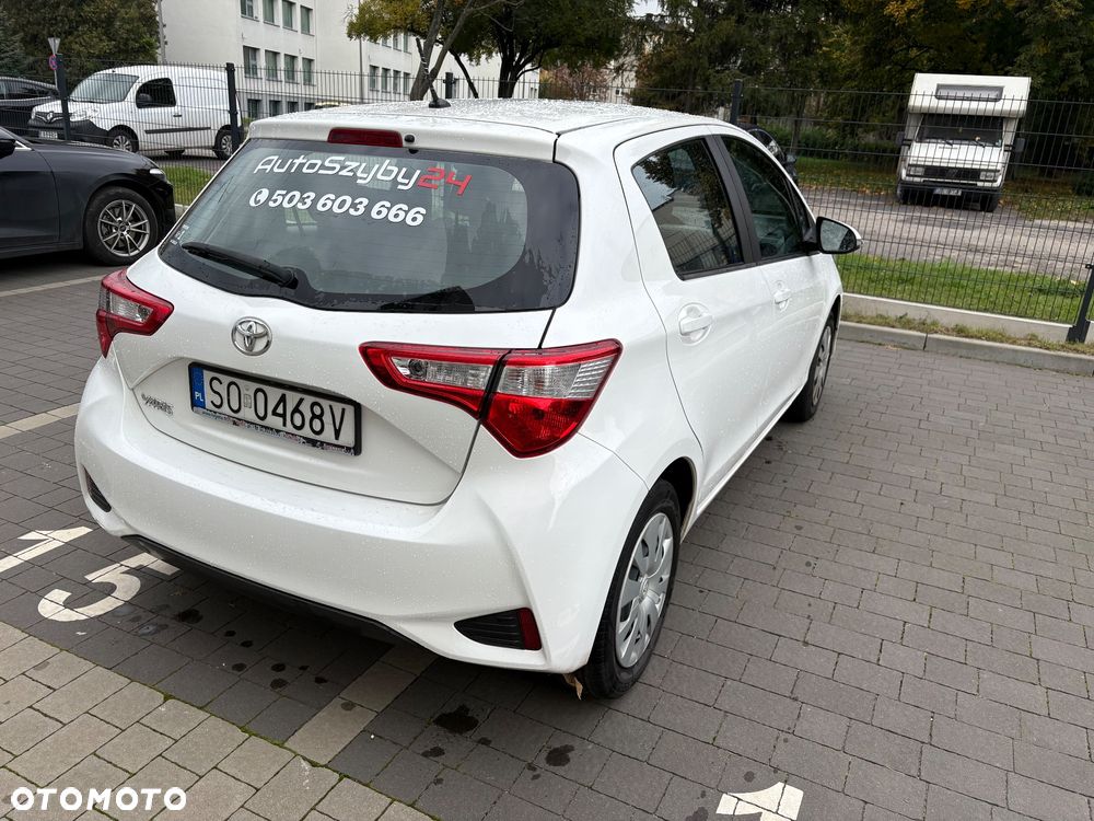 Toyota Yaris 1.5 Active - 4